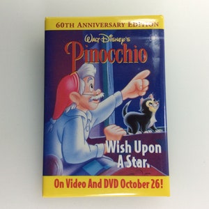 Vintage Pin Back Button Walt Disney&#39;s Pinocchio Wish Upon A Star On Video And DVD October 26 1999 Used