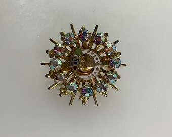 Vintage Pin Brooch Gold Toned Rainbow Girls Design Red White Green Blue Enamel And AB Rhinestones Used