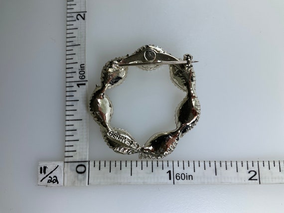 Vintage Gerrys Pin Brooch Silver Toned Circle Of … - image 2