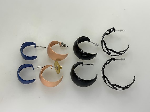 Vintage Lot Four Pair Stud Hoop Earrings Enameled… - image 1