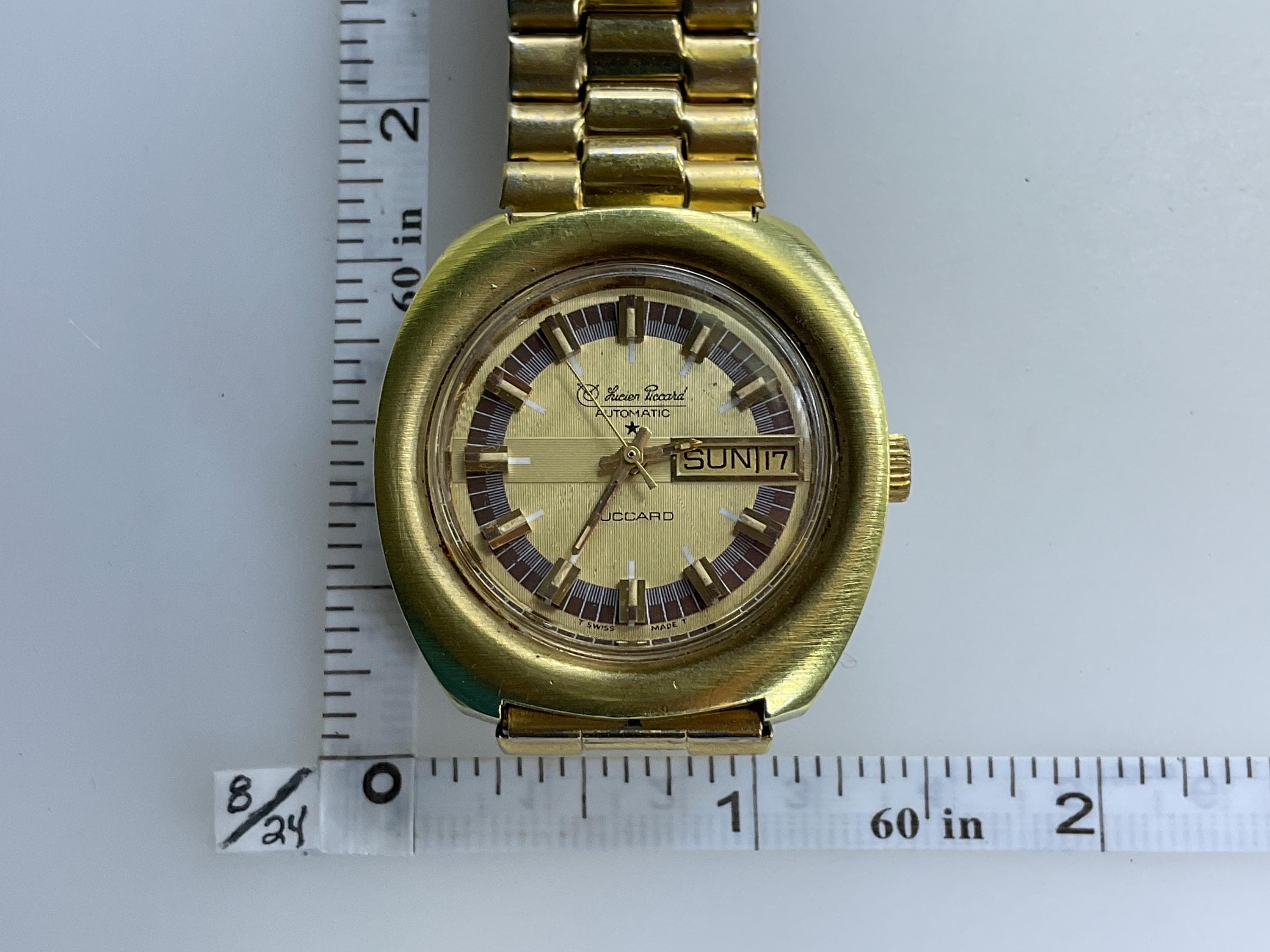 Vintage Lucien Piccard Mens Watch Automatic Luccard Day Date  display picture 1