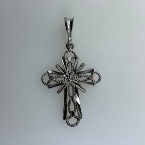 Vintage Pendant Sterling Silver 925 Diamond Cut Filigree Cross Used