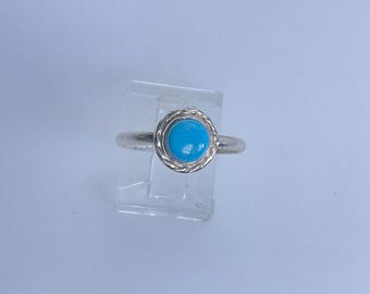 Vintage Ring Size 8.25 Sterling Silver 925 Round With Turquoise Used
