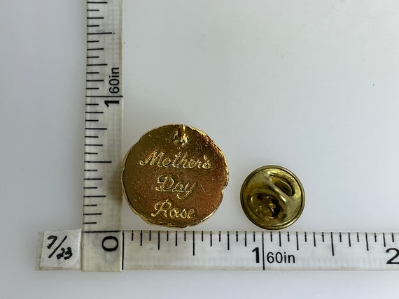 Vintage Pin Brooch Gold Toned Mothers Day Rose De… - image 2