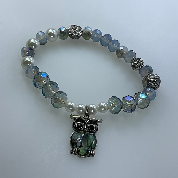 Vintage 7” Bracelet Stretchy With Silver Toned Owl Abalone Shell Black Rhinestones AB Blue Glass Beads Used