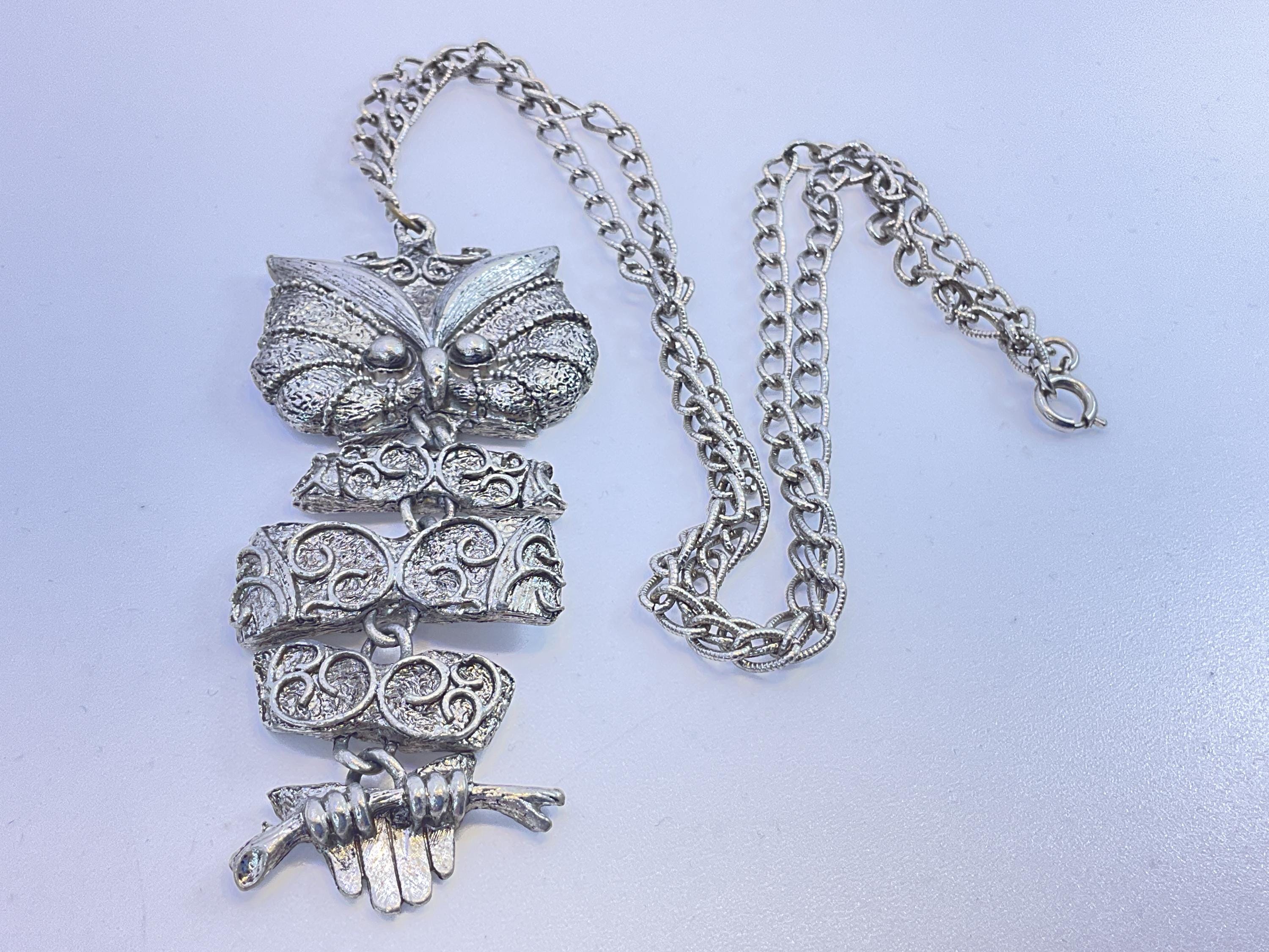 Vintage 24&rdquo; Silver Toned Necklace With Owl Pendant Used