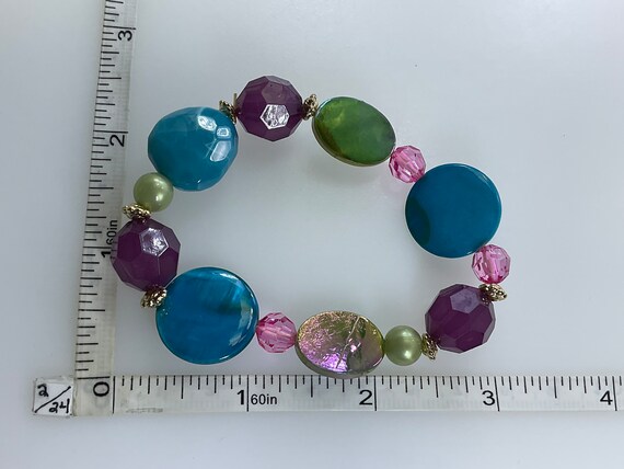 Vintage 7” Bracelet Stretchy With Shell And Plast… - image 2