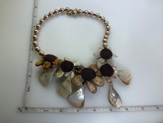 Vintage 18”-21” Necklace Flowers With Shell Brown… - image 2