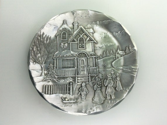 SALE✩.*˚Wendell August ハンドメイド ステンレス プレート Vintage Wendell August Forge Aluminum Collector Plate Christmas