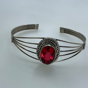 Vintage 7.5” Bracelet Sterling Silver 925 With Oval Red stone Used