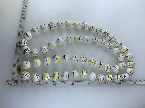 Vintage 28” Necklace With Plastic Beads White Yel… - image 2