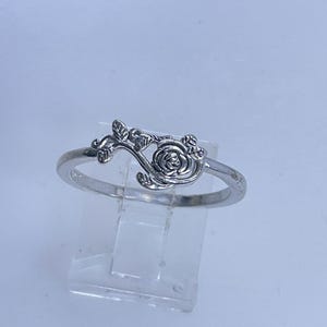 Vintage Ring Size 8.75 Sterling Silver 925 Rose Used