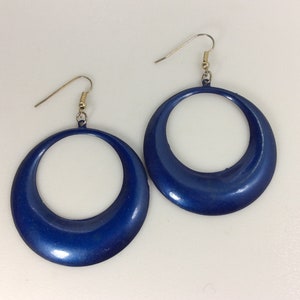 Vintage Dangle Earrings Tapered Circle With Blue Enamel Used