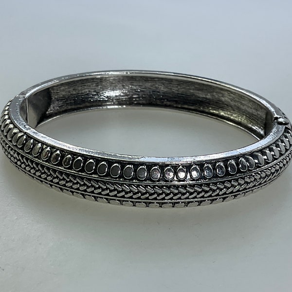 Vintage 8” Bracelet Silver Toned Hinged With Textured Design Used