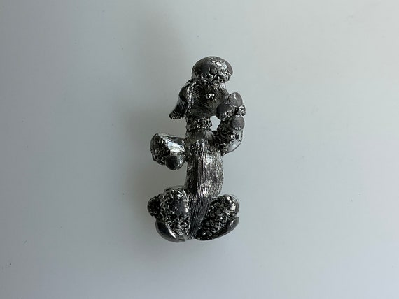 Vintage Gerrys Pin Brooch Silver Toned Poodle Dog… - image 1