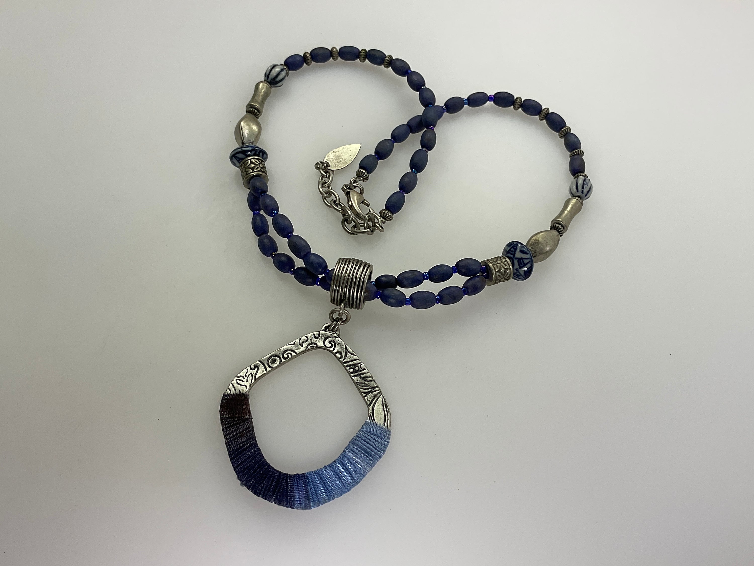 Vintage Coldwater Creek 17”-19” Necklace With Silver Toned And Blue Beads Used