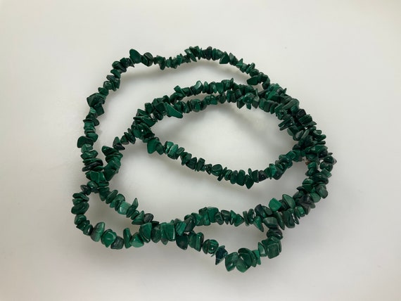 Vintage 34” Necklace With Malachite Stone Chip Be… - image 1