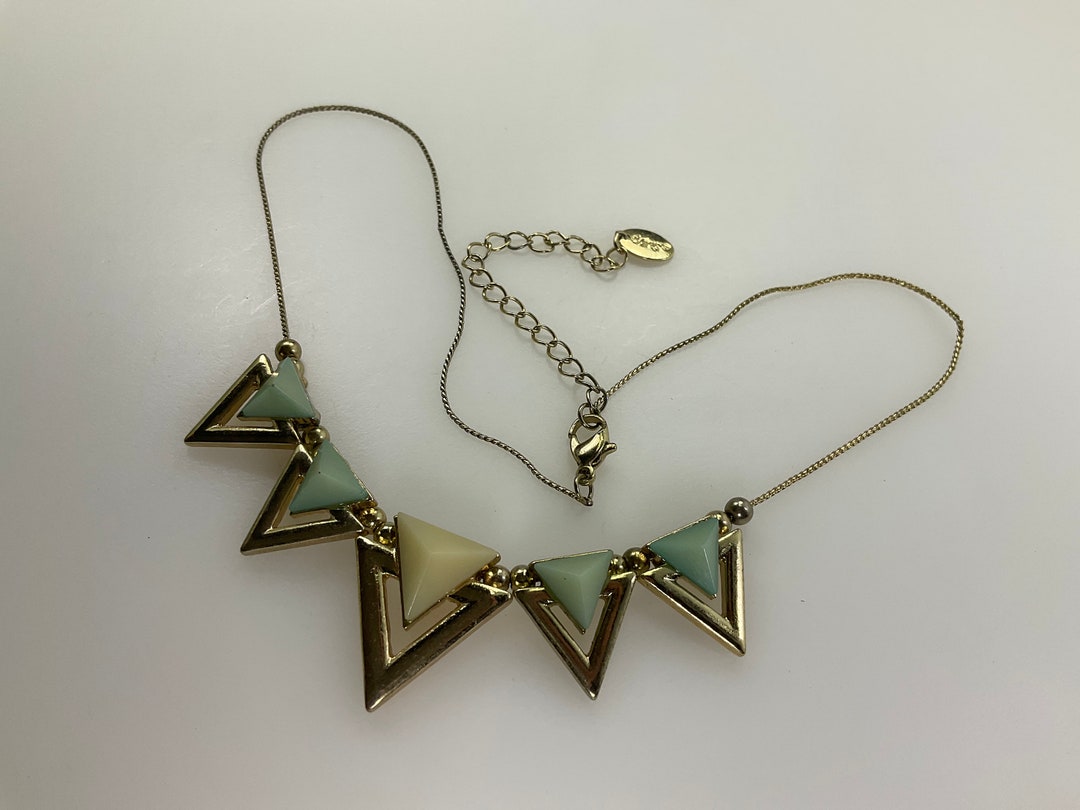 Vintage Claires 1619 Necklace Gold Toned Triangles With Cream and Green