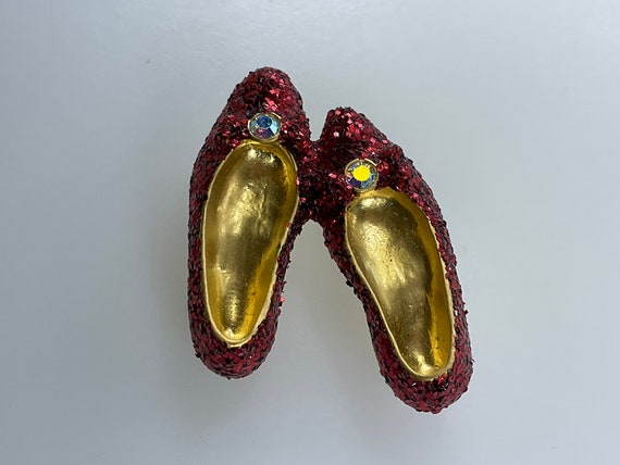 Vintage Pin Brooch Gold Toned Ruby Slippers With … - image 1