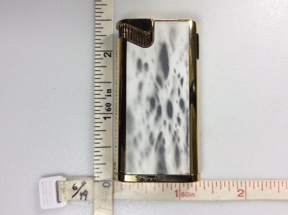 昭和レトロ　蔵出し　スーパーレア　ゴジラPIEZO Lighter　未使用箱入 昭和レトロ 蔵出し スーパーレア ゴジラPIEZO Lighter 未使用箱入