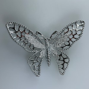 Vintage Sarah Coventry Pin Brooch Silver Toned Butterfly Design Used