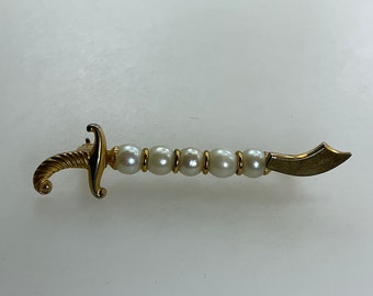 Vintage Pin Brooch Gold Toned Sword With Faux Pearls Used