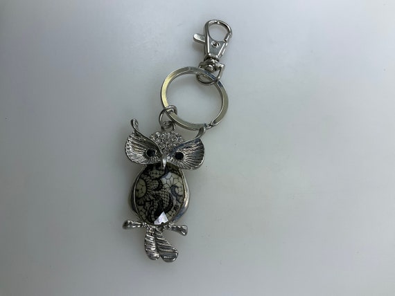 Vintage Keychain Silver Toned Owl With Black Whit… - image 1