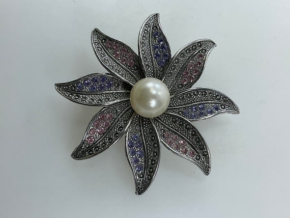 Vintage Pin Brooch Silver Toned Flower With Pink … - image 1