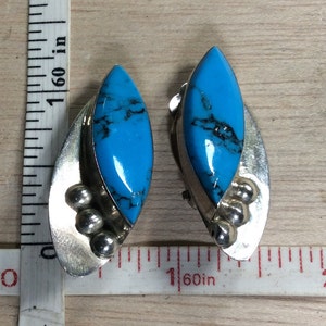 Vintage 925 Sterling Silver 17.6g Turquoise Colored Clip On Earrings Used