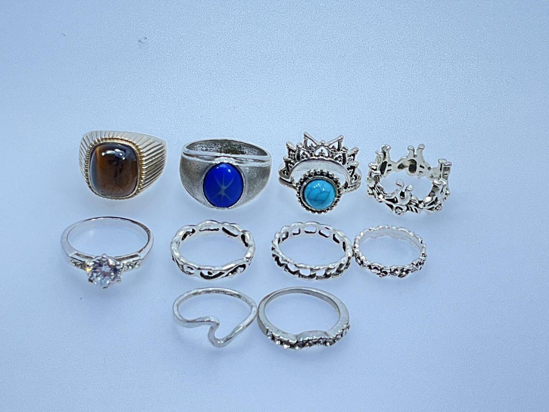 Vintage Lot of 10 Rings Assorted Silver Gold Toned Minor Issues as is ...