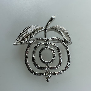 Vintage Sarah Coventry Pin Brooch Silver Toned Apple Design Used