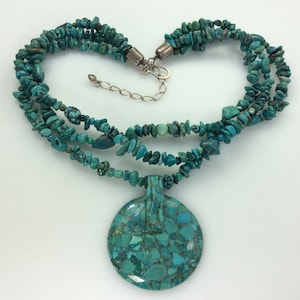 Vintage DTR 17&quot;-20&quot; Three Strand Necklace Sterling Silver 925 Findings With Turquoise Round Chip Pendant And Turquoise Beads Mine Finds Used