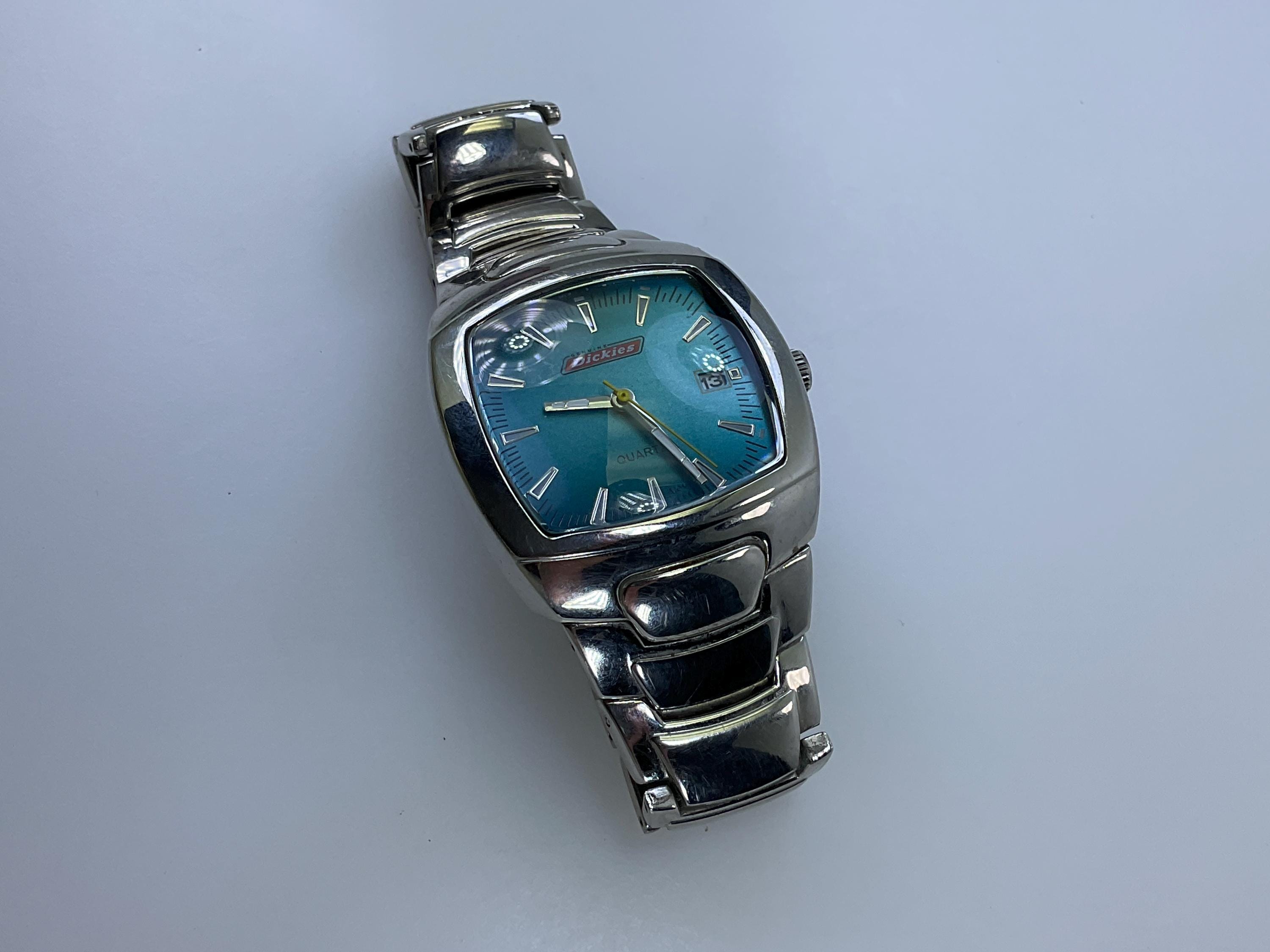 Dickies watch price deals
