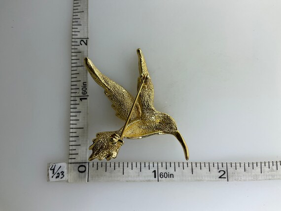 Vintage Pin Brooch Gold Toned Hummingbird With Cl… - image 2