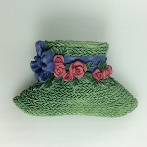 Vintage Pin Brooch Green Straw Hat With Purple Ribbon And Pink Rose Flowers Resin Used