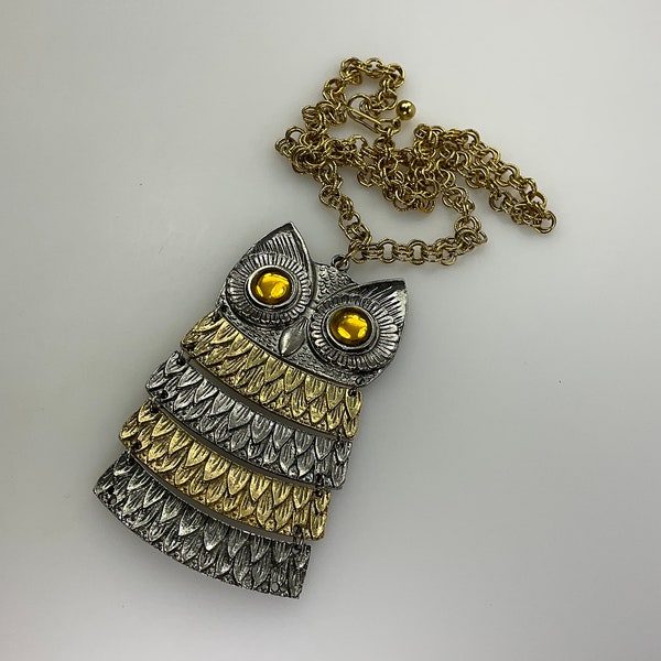 Vintage 21” Necklace Silver Gold Toned Owl Design With Yellow Rhinestones Used