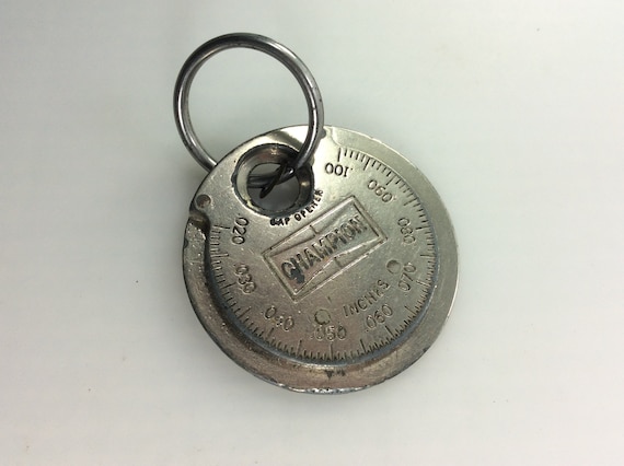 Porte-clés vintage rond Champion bougie d'allumage CT-481 jauge d'écart  conique doit être nettoyé utilisé -  France