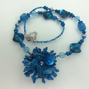 Vintage 21&quot;-24&quot; Necklace Floral Design With Blue Shell And Beads Used