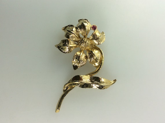 Vintage gerry's brooches deals