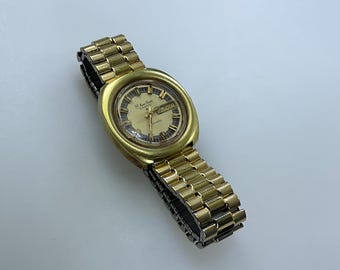 Vintage Lucien Piccard Mens Watch Automatic Luccard Day Date Working Condition Needs Serviced Used