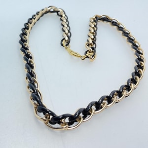 Vintage 18” Gold Toned And Black Twisted Necklace Used