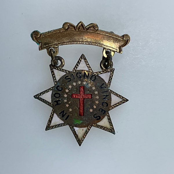 Vintage Pin Brooch Gold Toned Star With Cross Red White Enamel In Hoc Signo Vinces Used