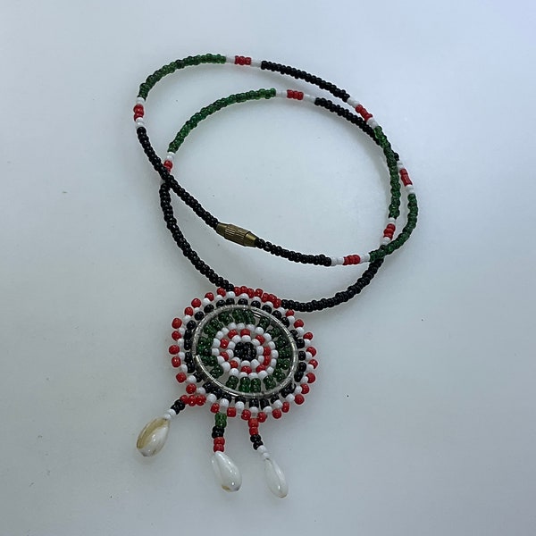 Vintage 16” Necklace Round Southwest Seed Bead Design With Shells White Red Green Black Used