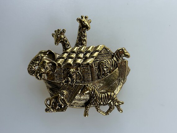 Vintage Pin Brooch Gold Toned Noahs Ark Used - image 1