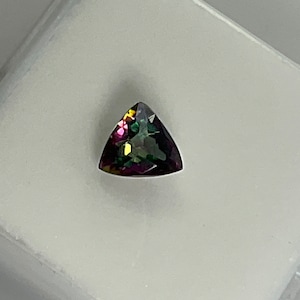 Vintage 2.1 ct Mystic Topaz Trillion Gemstone Supply Used