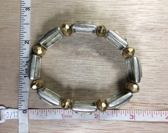 Vintage 8" Twotoned Stretchy Bracelet Used