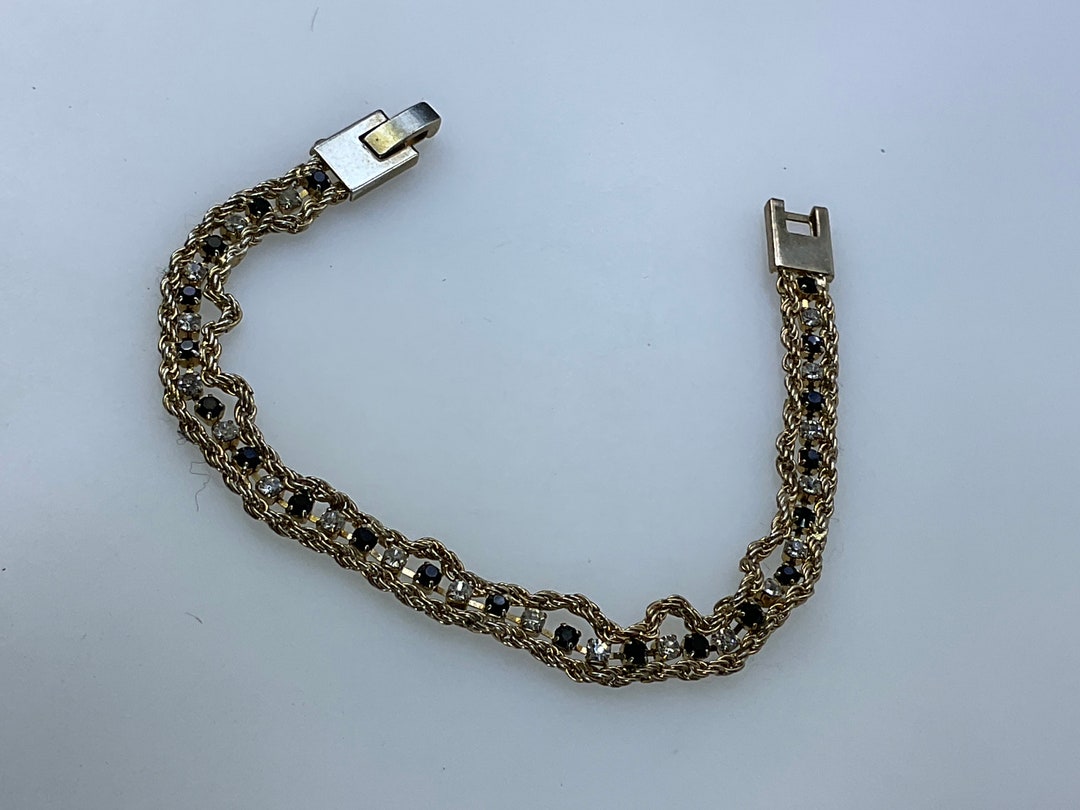 7.5 White Classic Bracelet
