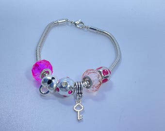 Vintage 7” Silver Toned Bracelet With Beads Used
