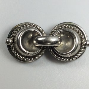 Vintage Lisner Pin Brooch Silver Toned Two Rounds With Link Some Corrosion Needs Cleaned Used