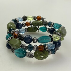 Vintage 6 Bracelet Wired With Silver Toned Green Blue Brown Beads Used image 1